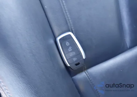 2017 Infiniti Q60 3.0T Premium z USA, uszkodzony, nr VIN JN1EV7EL7HM553061